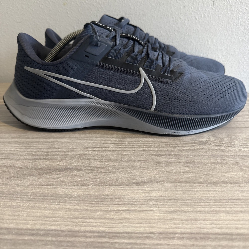 Nike Sneaker Mens Size 12 Air Zoom Pegasus 38 CW7356-400 Blue Running Shoes
